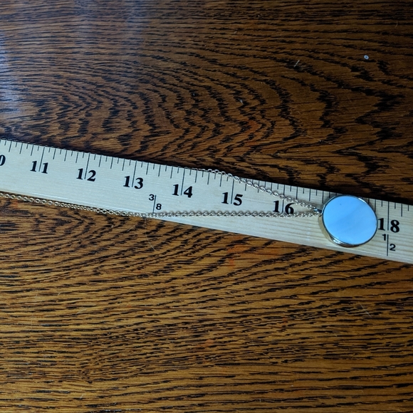 Necklace Gold White Stone 14th and Union - Picture 8 of 8